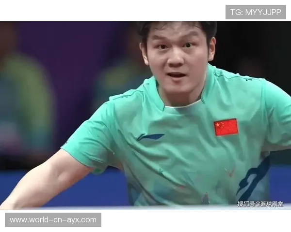 樊振东强势复出，神奇反手成为致胜利器，樊振东2平逆转连赢两局